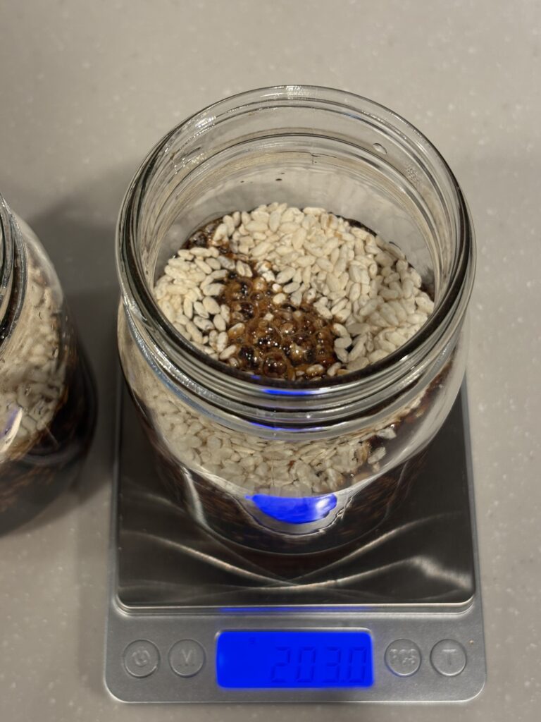 醤油を200g入れる